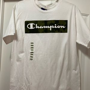 Champion tshirt